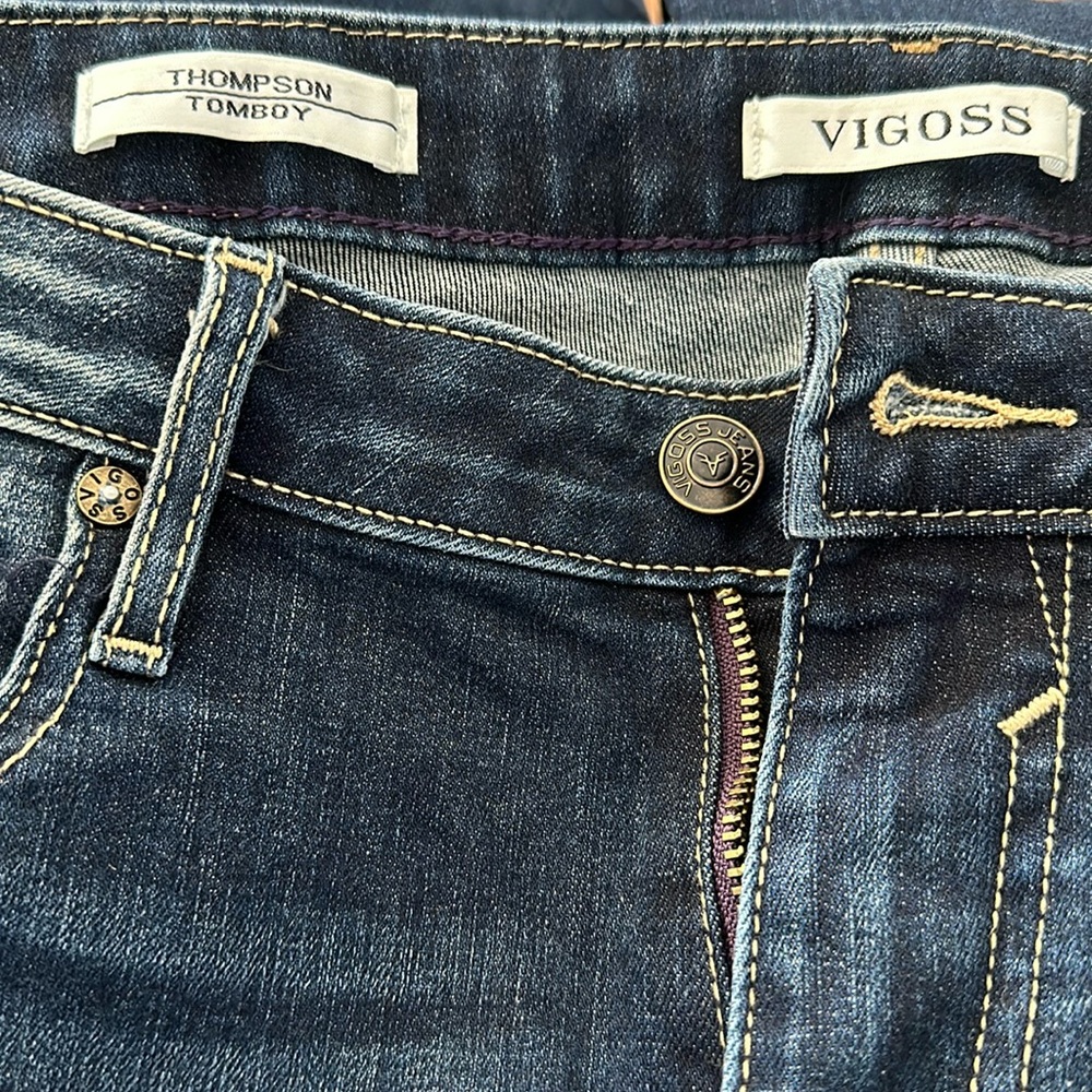 NWOT Vigoss size 12p low rise jean